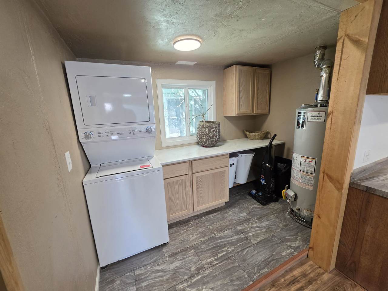 https://bt-photos.global.ssl.fastly.net/wyoming/1280_boomver_1_20262792-2.jpg
