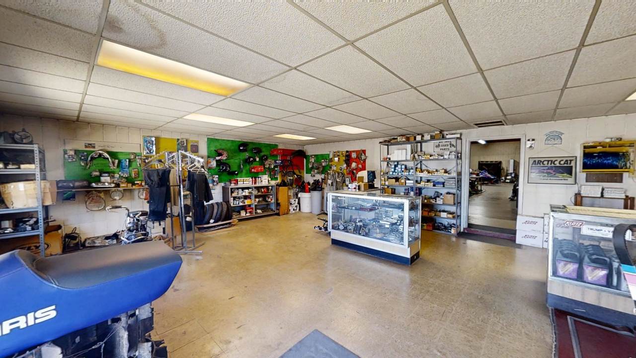 https://bt-photos.global.ssl.fastly.net/wyoming/1280_boomver_1_20262799-2.jpg