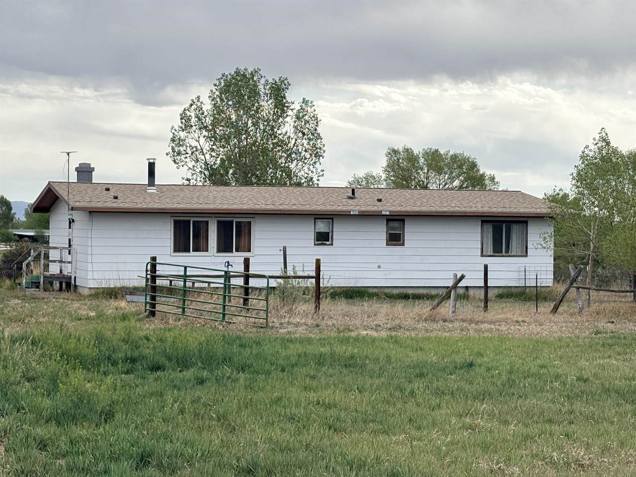 https://bt-photos.global.ssl.fastly.net/wyoming/1280_boomver_1_20262832-2.jpg