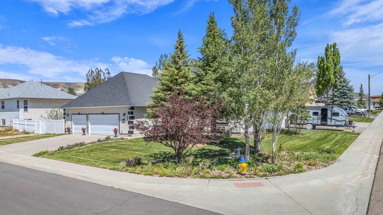 https://bt-photos.global.ssl.fastly.net/wyoming/1280_boomver_1_20262871-2.jpg