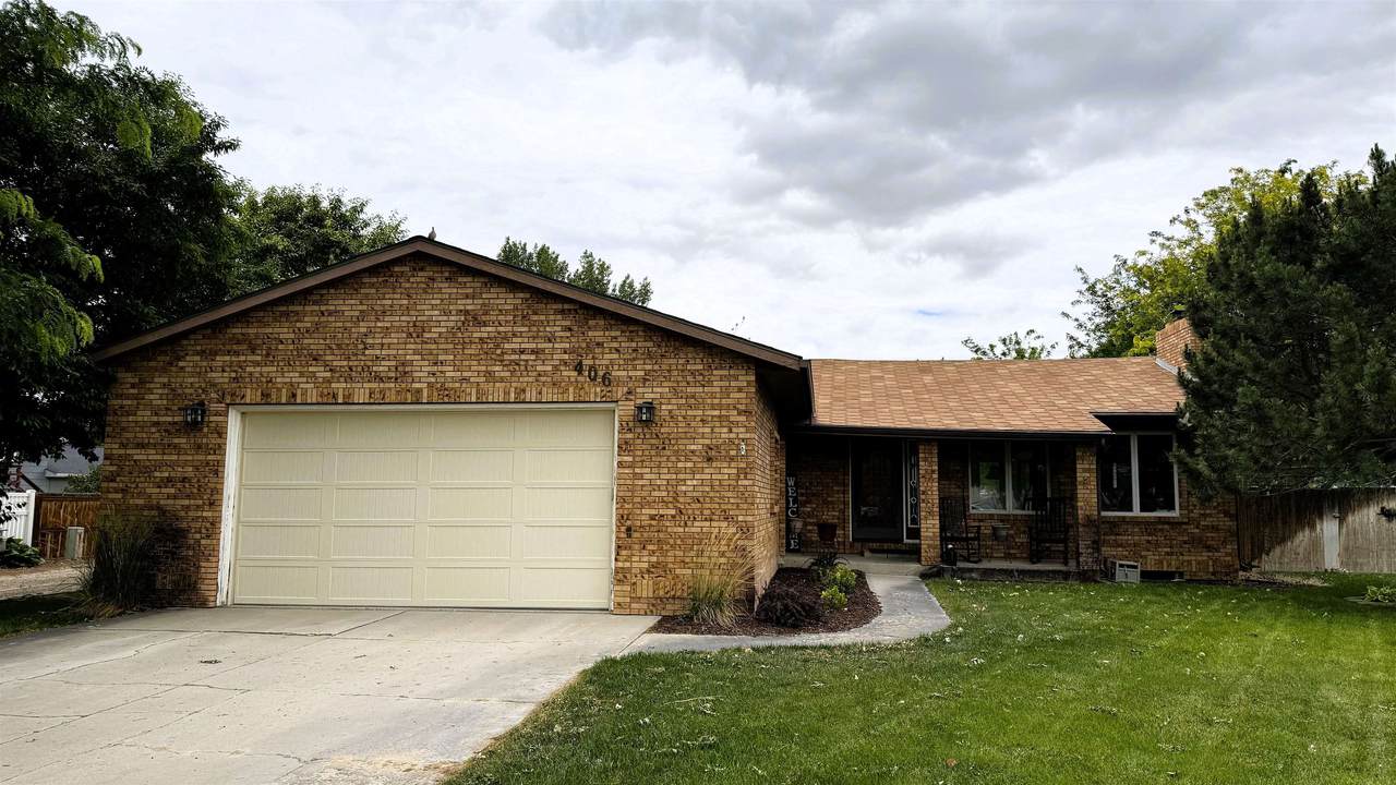 406 Meadowlark Lane - Photo 1