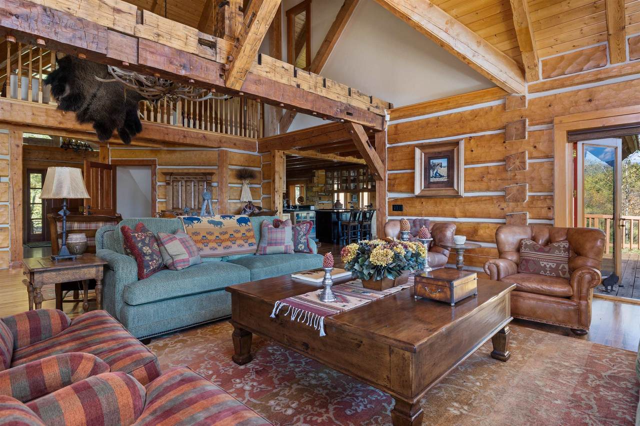 https://bt-photos.global.ssl.fastly.net/wyoming/1280_boomver_1_20262950-2.jpg