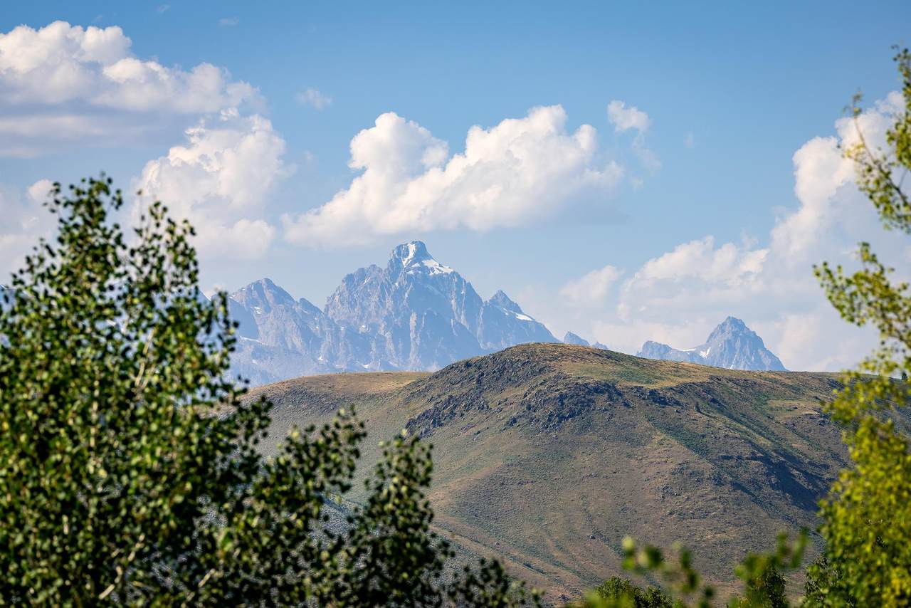 https://bt-photos.global.ssl.fastly.net/wyoming/1280_boomver_1_20262955-2.jpg
