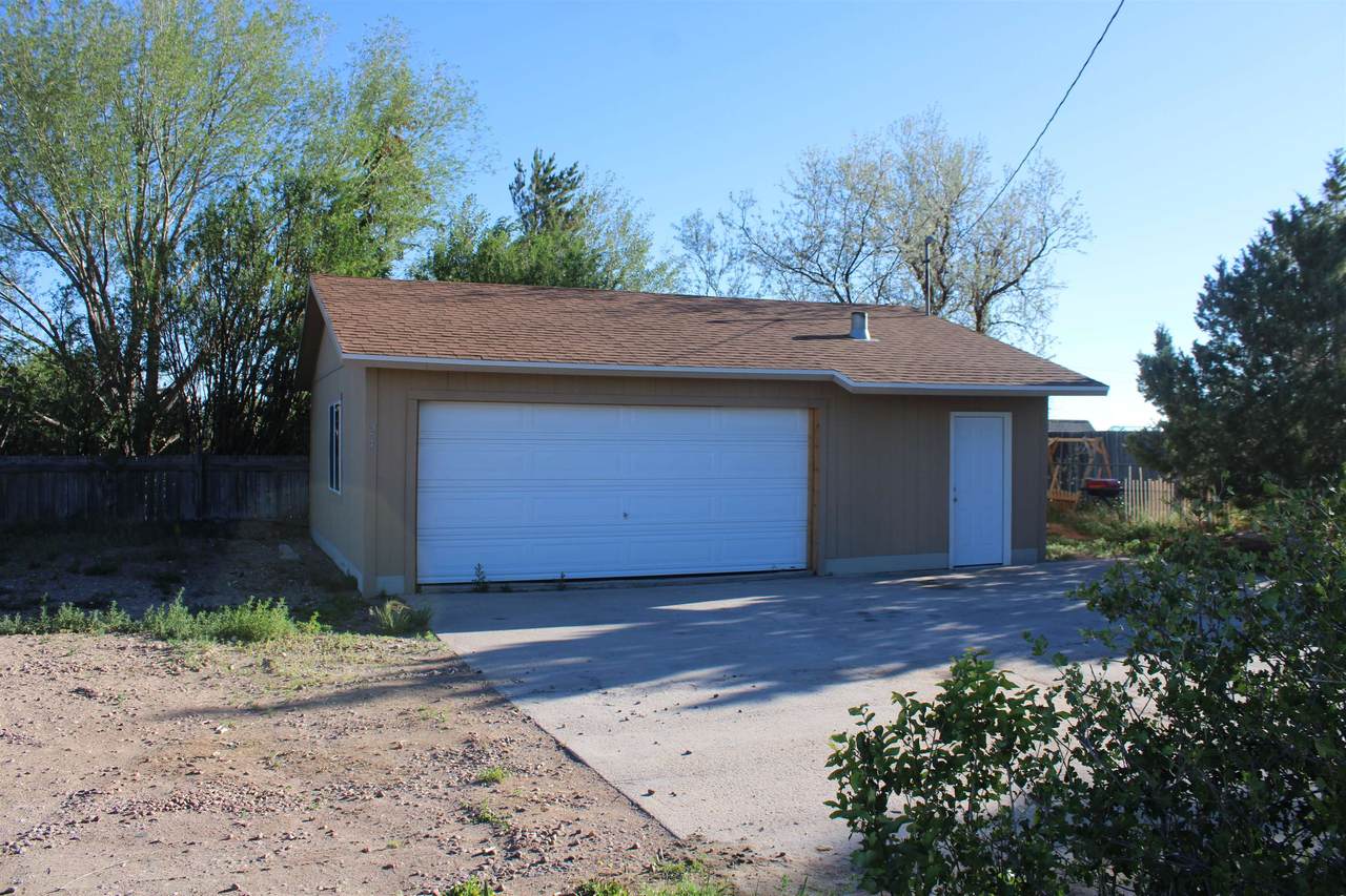 24 Homestead Rd - Photo 1