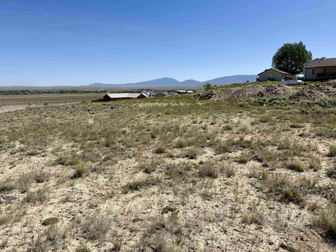 107 Sierra Madre Court - Photo 1