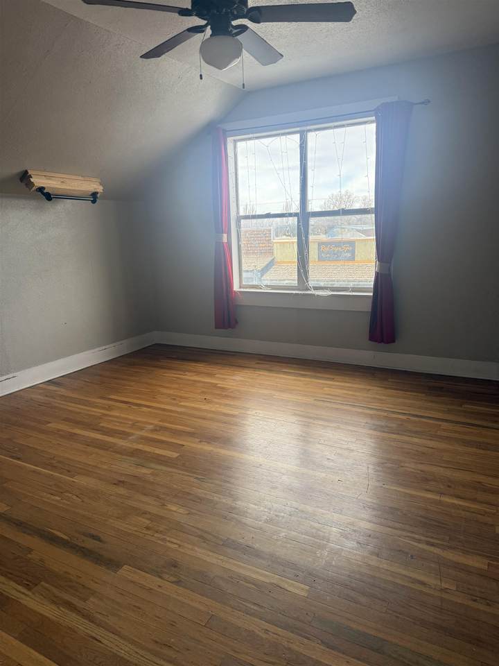 https://bt-photos.global.ssl.fastly.net/wyoming/1280_boomver_1_20263089-2.jpg