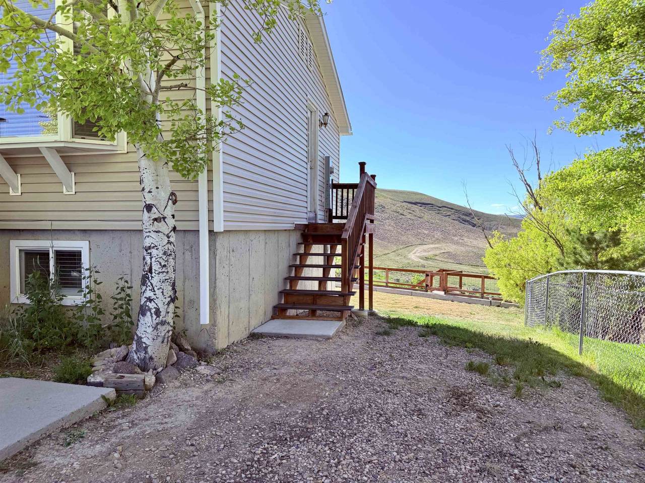 https://bt-photos.global.ssl.fastly.net/wyoming/1280_boomver_1_20263095-2.jpg