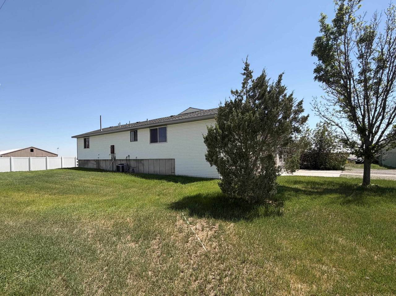 https://bt-photos.global.ssl.fastly.net/wyoming/1280_boomver_1_20263129-2.jpg