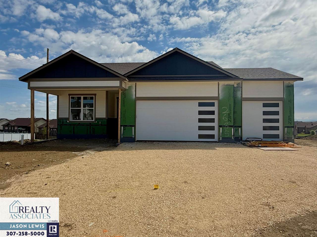 2685 Heathrow Avenue - Photo 1