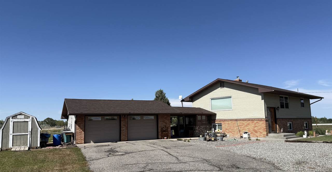 1160 Gasser Road - Photo 1