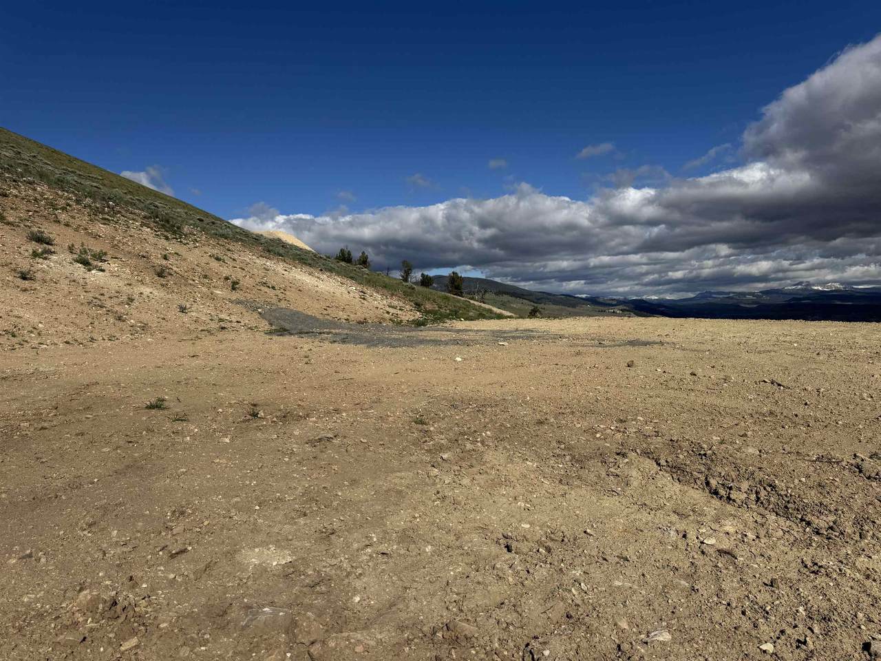 https://bt-photos.global.ssl.fastly.net/wyoming/1280_boomver_1_20263191-2.jpg
