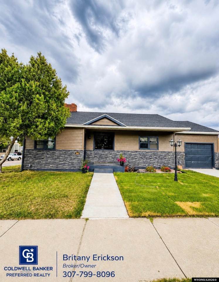 1048 Sage St - Photo 1