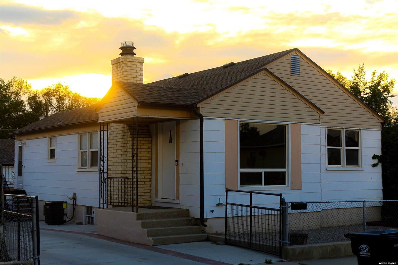 344 P Street - Photo 1