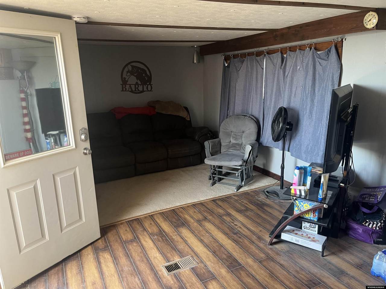 https://bt-photos.global.ssl.fastly.net/wyoming/1280_boomver_1_20263299-2.jpg