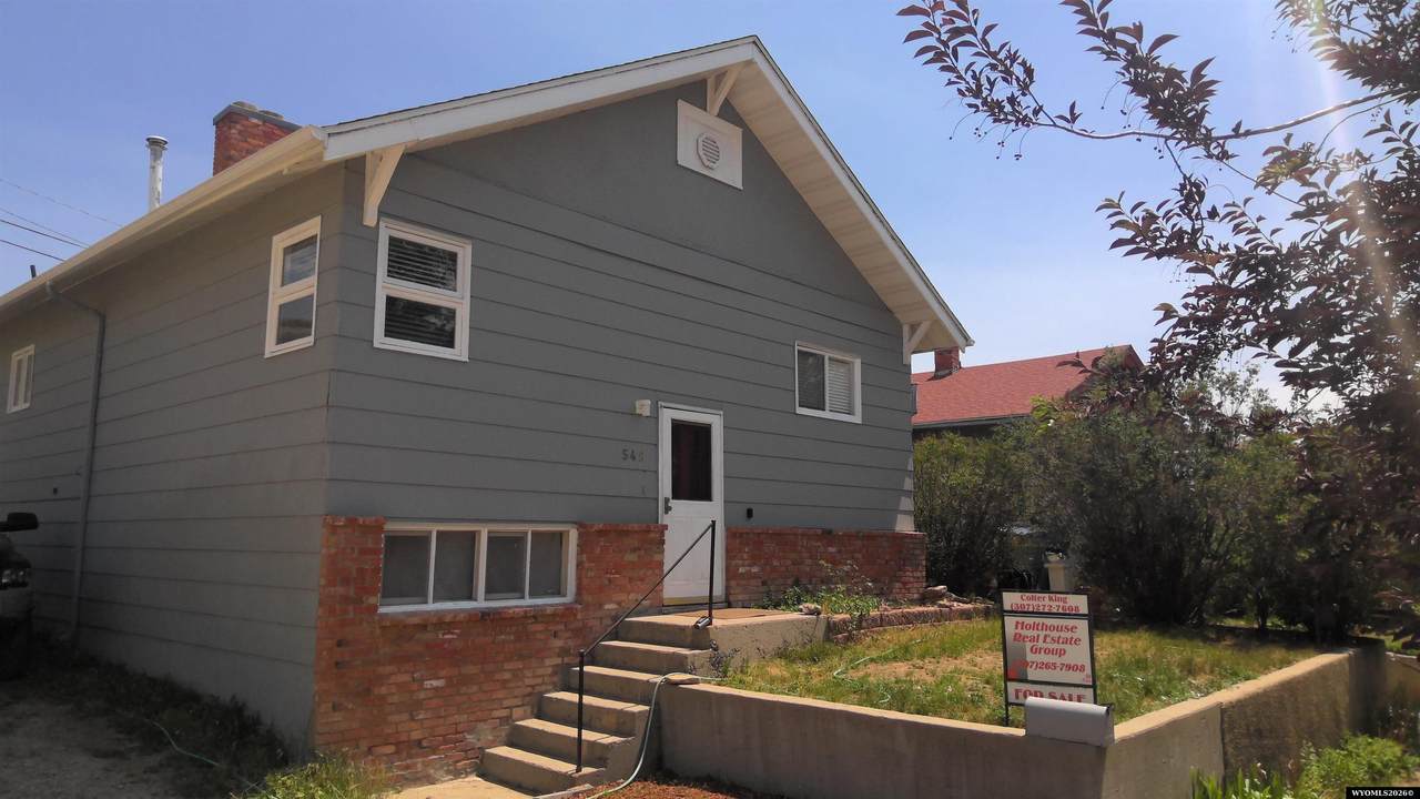 549 Lincoln Avenue - Photo 1