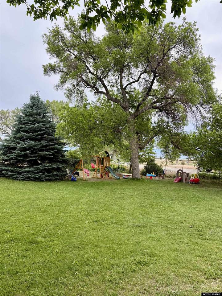 https://bt-photos.global.ssl.fastly.net/wyoming/1280_boomver_1_20263352-2.jpg