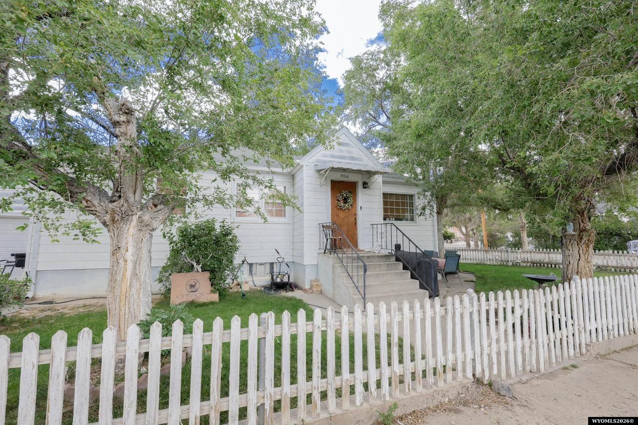 906 Ruby Place - Photo 1