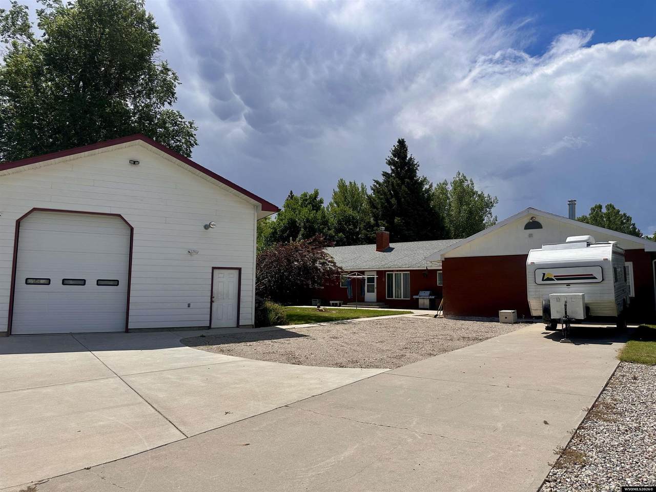 https://bt-photos.global.ssl.fastly.net/wyoming/1280_boomver_1_20263388-2.jpg