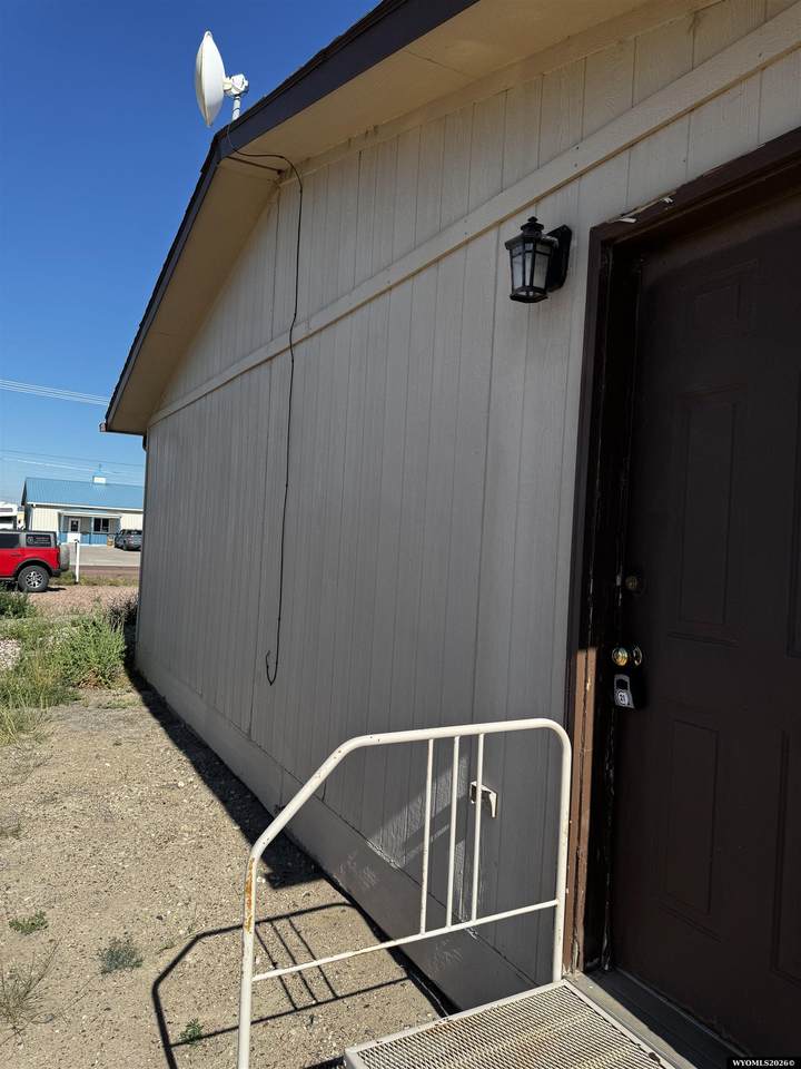 https://bt-photos.global.ssl.fastly.net/wyoming/1280_boomver_1_20263444-2.jpg