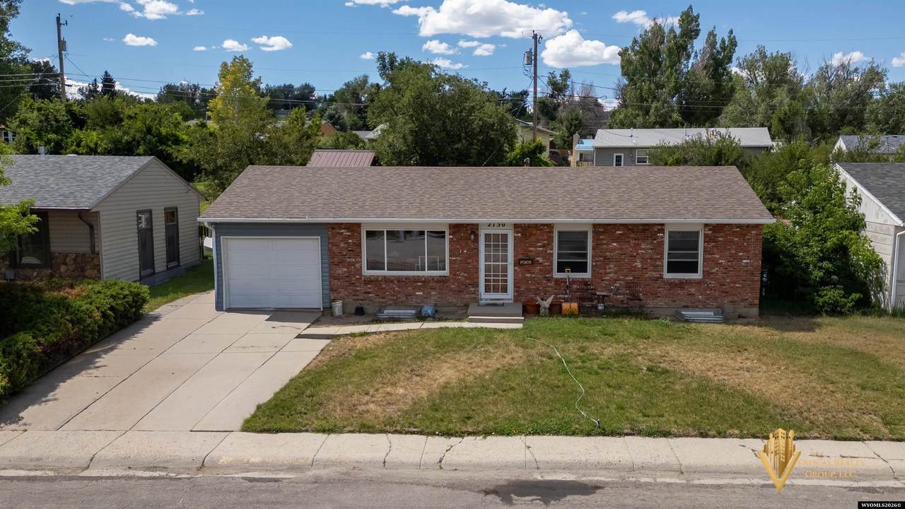 2730 Knollwood Drive - Photo 1
