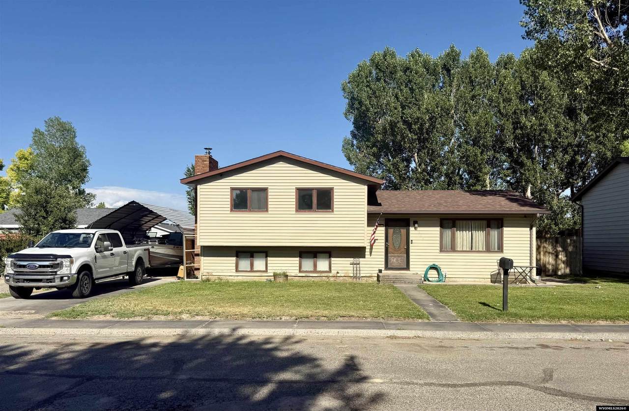 1808 Crest Way - Photo 1