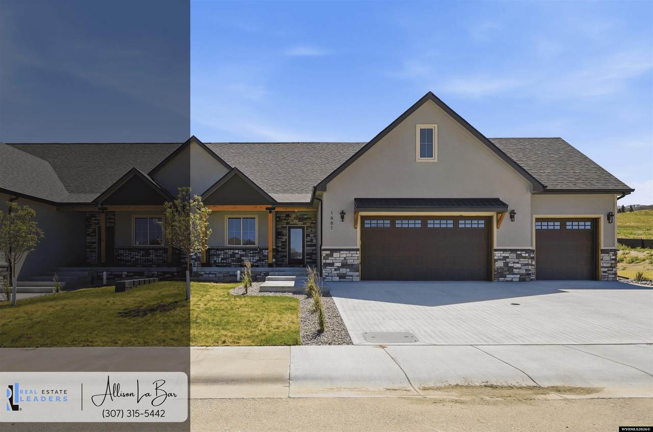 1661 Pinyon Parkway - Photo 1