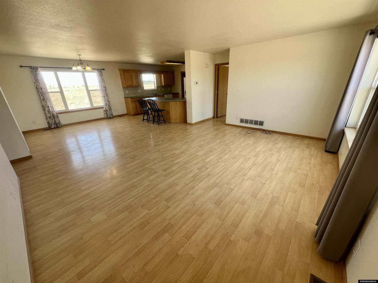 https://bt-photos.global.ssl.fastly.net/wyoming/1280_boomver_1_20263488-2.jpg