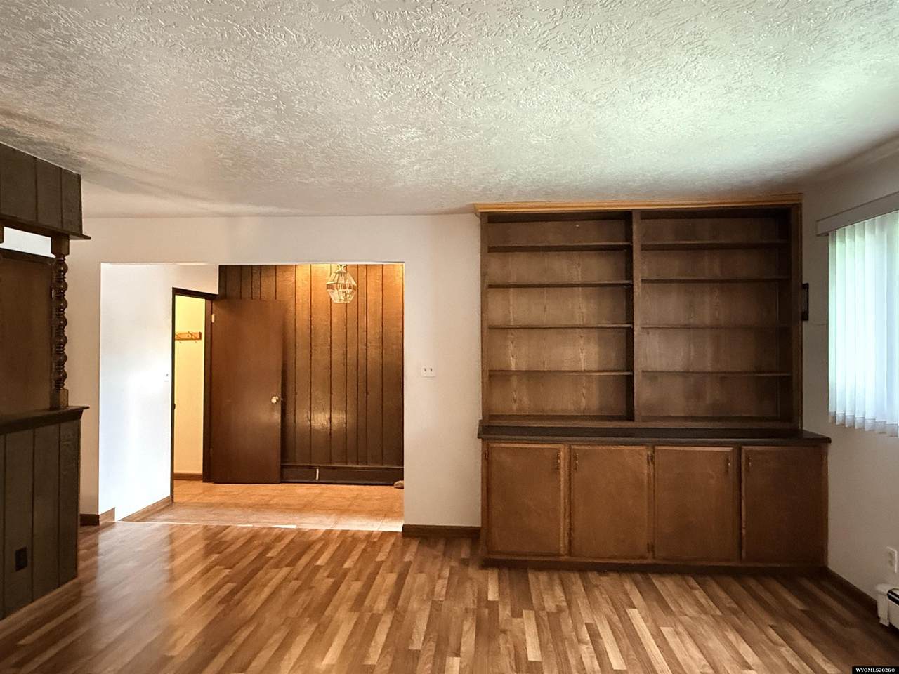 https://bt-photos.global.ssl.fastly.net/wyoming/1280_boomver_1_20263498-2.jpg