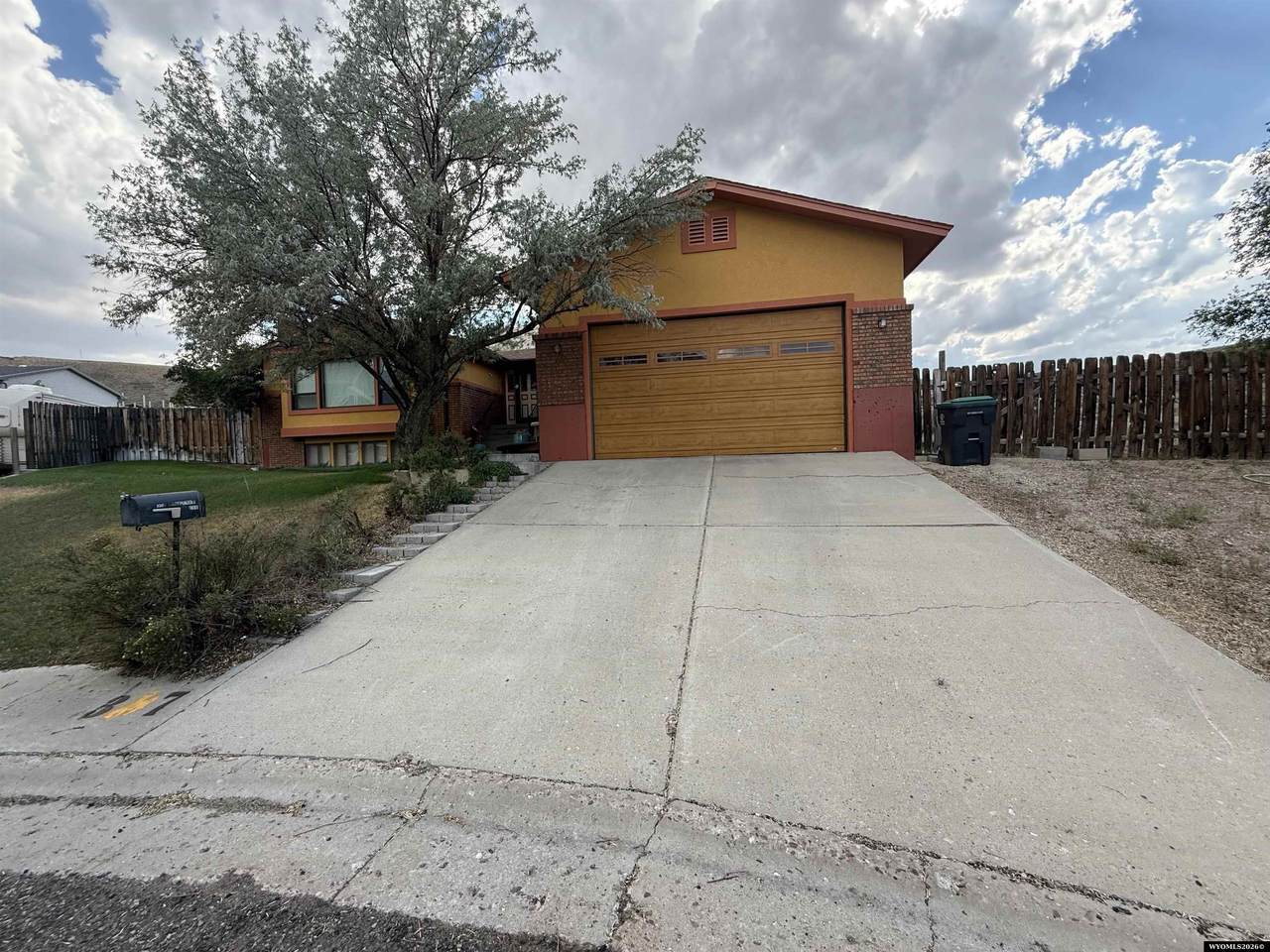 https://bt-photos.global.ssl.fastly.net/wyoming/1280_boomver_1_20263658-2.jpg