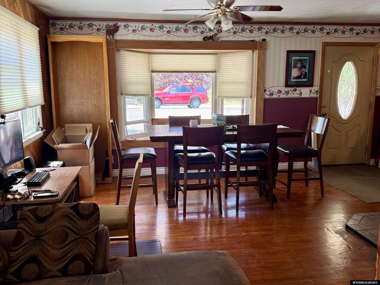 https://bt-photos.global.ssl.fastly.net/wyoming/1280_boomver_1_20263663-2.jpg