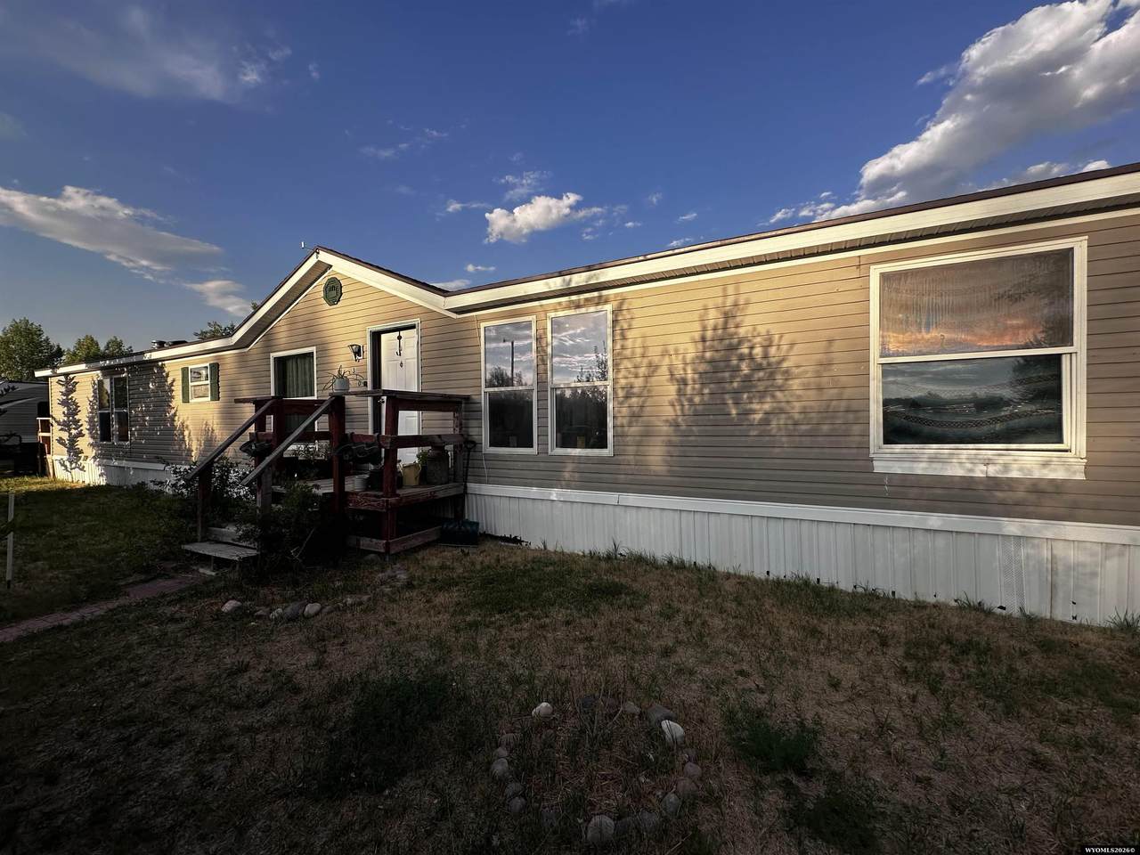 https://bt-photos.global.ssl.fastly.net/wyoming/1280_boomver_1_20263666-2.jpg