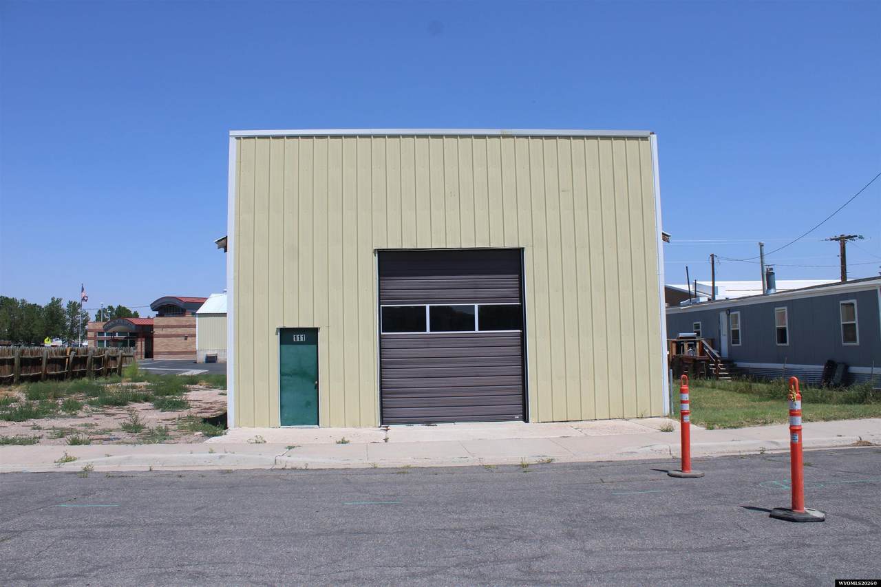 111 Owen - Photo 1
