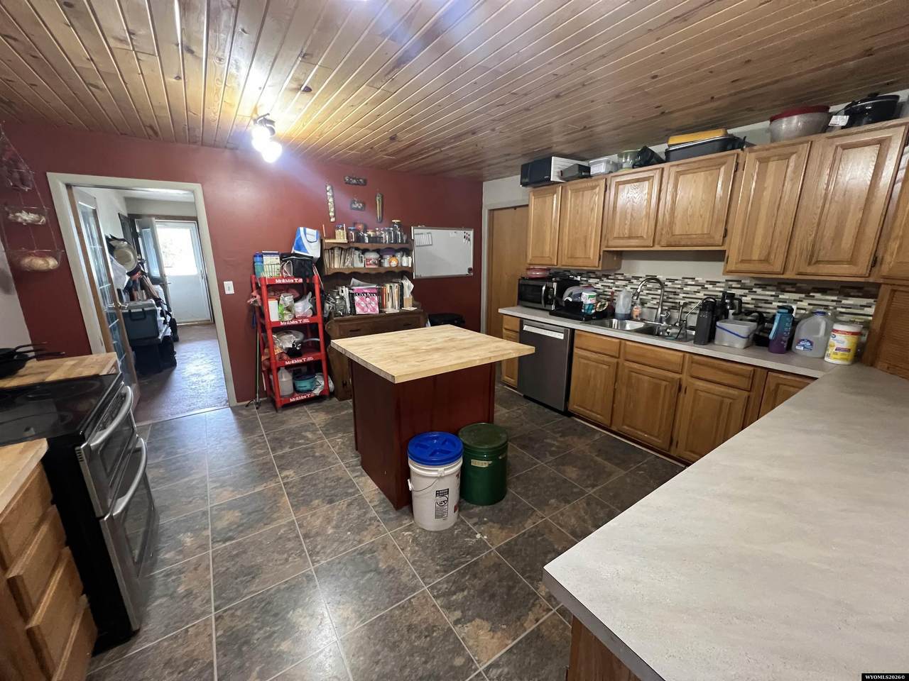 https://bt-photos.global.ssl.fastly.net/wyoming/1280_boomver_1_20263959-2.jpg