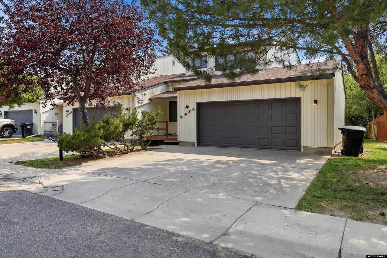 1471 Trojan Drive - Photo 1