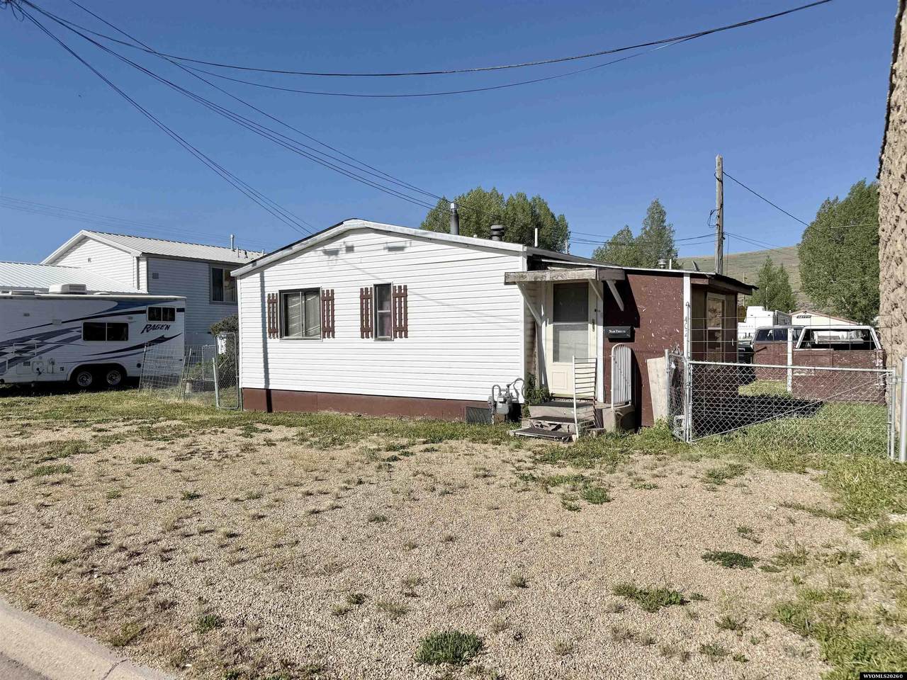 https://bt-photos.global.ssl.fastly.net/wyoming/1280_boomver_1_20264095-2.jpg