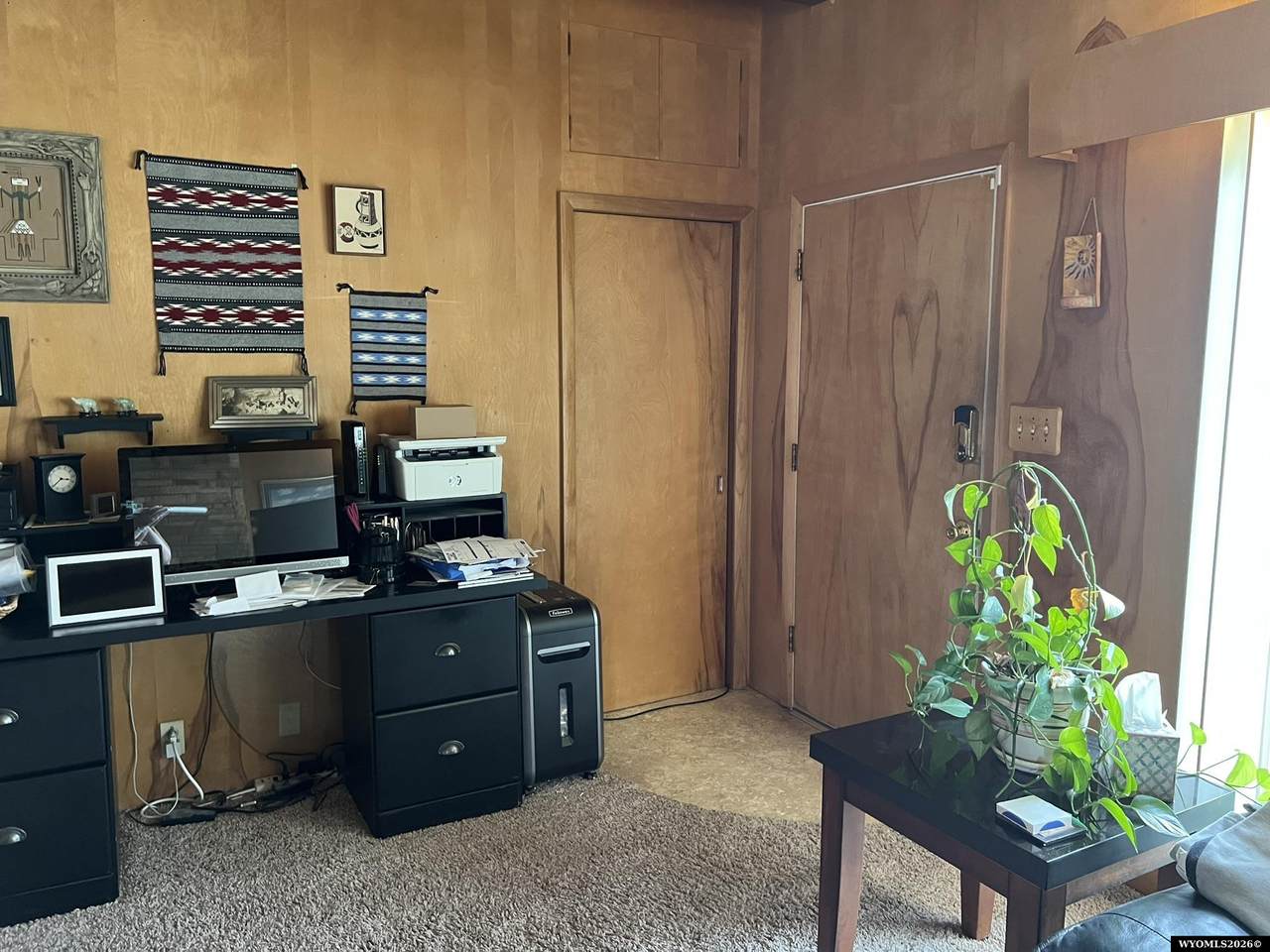 https://bt-photos.global.ssl.fastly.net/wyoming/1280_boomver_1_20264101-2.jpg