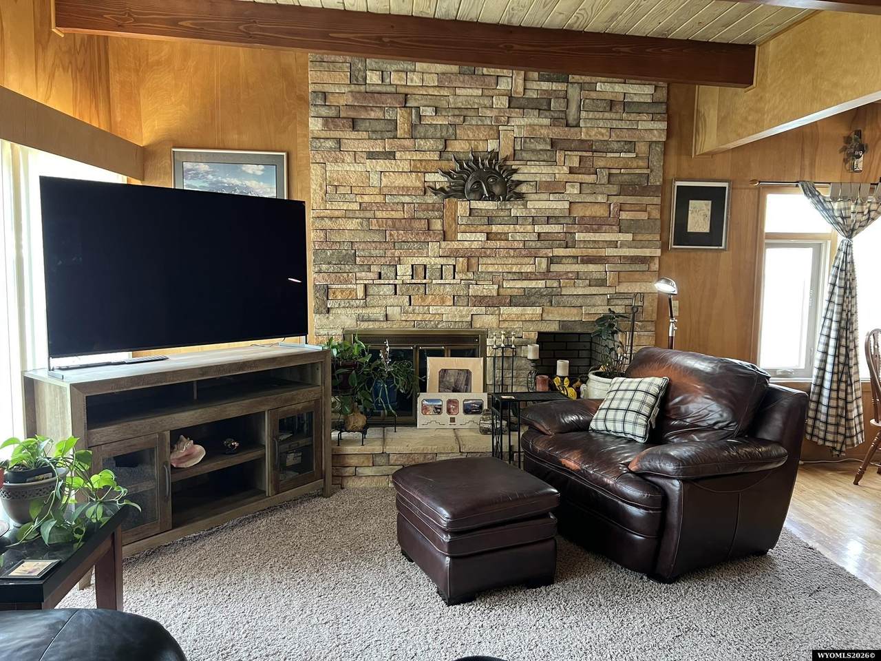 https://bt-photos.global.ssl.fastly.net/wyoming/1280_boomver_1_20264101-2.jpg