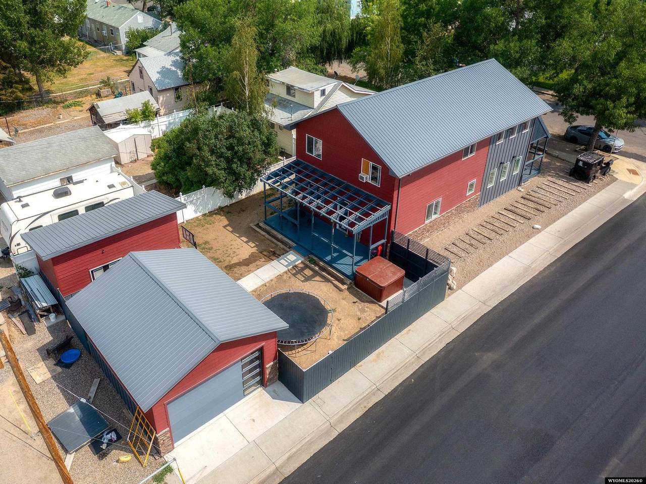 https://bt-photos.global.ssl.fastly.net/wyoming/1280_boomver_1_20264107-2.jpg