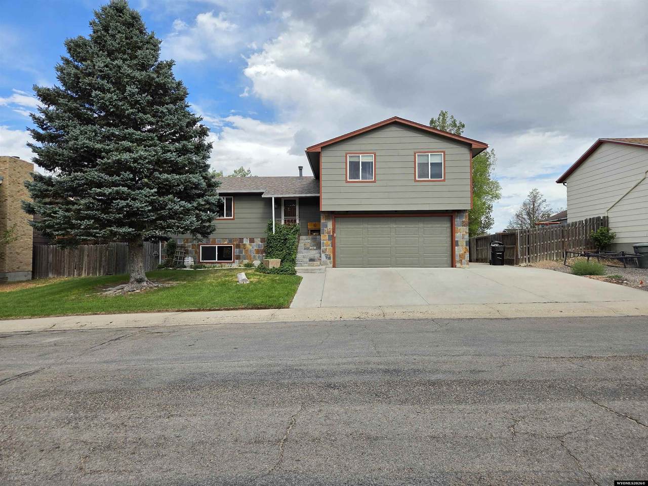 4831 Center Street - Photo 1