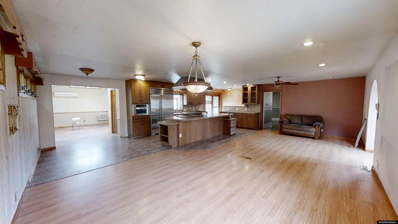 https://bt-photos.global.ssl.fastly.net/wyoming/1280_boomver_1_20264141-2.jpg