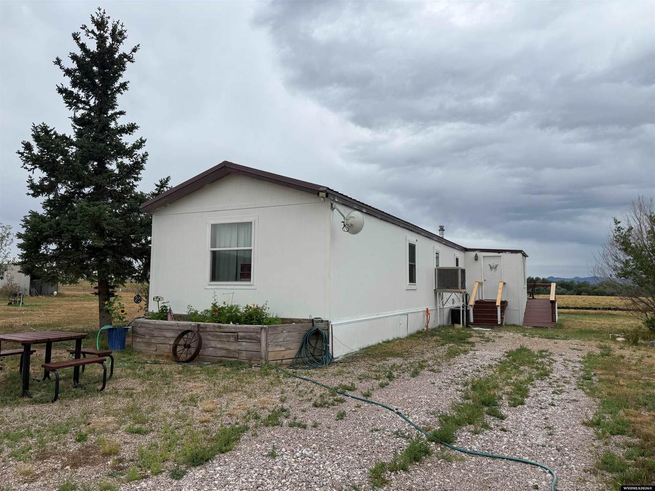 https://bt-photos.global.ssl.fastly.net/wyoming/1280_boomver_1_20264145-2.jpg