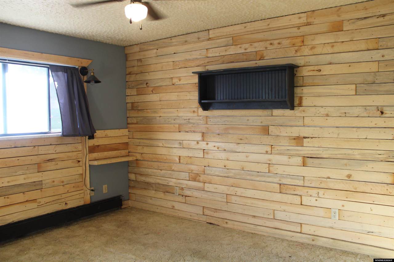 https://bt-photos.global.ssl.fastly.net/wyoming/1280_boomver_1_20264146-2.jpg