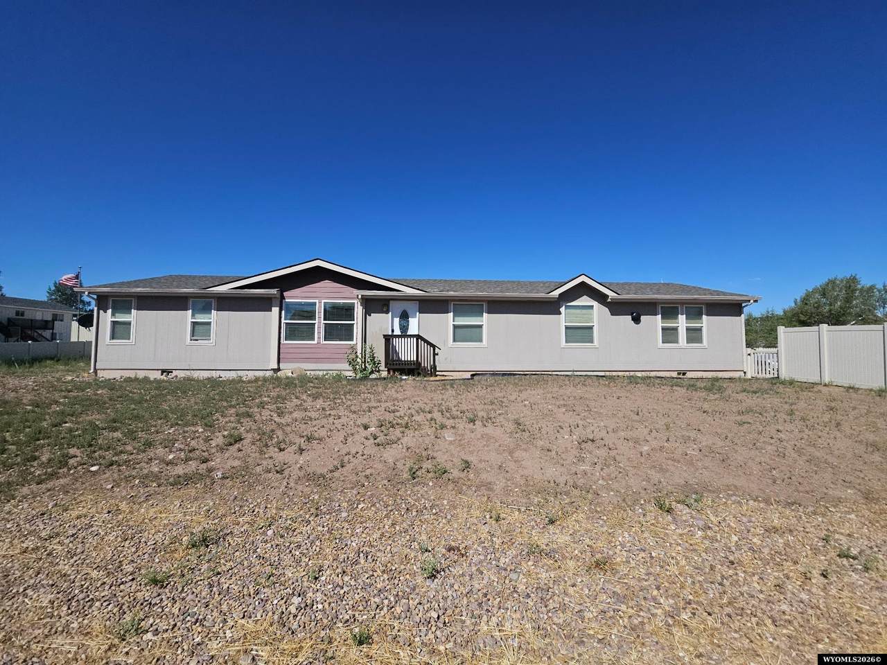 764 Redwood Dr - Photo 1