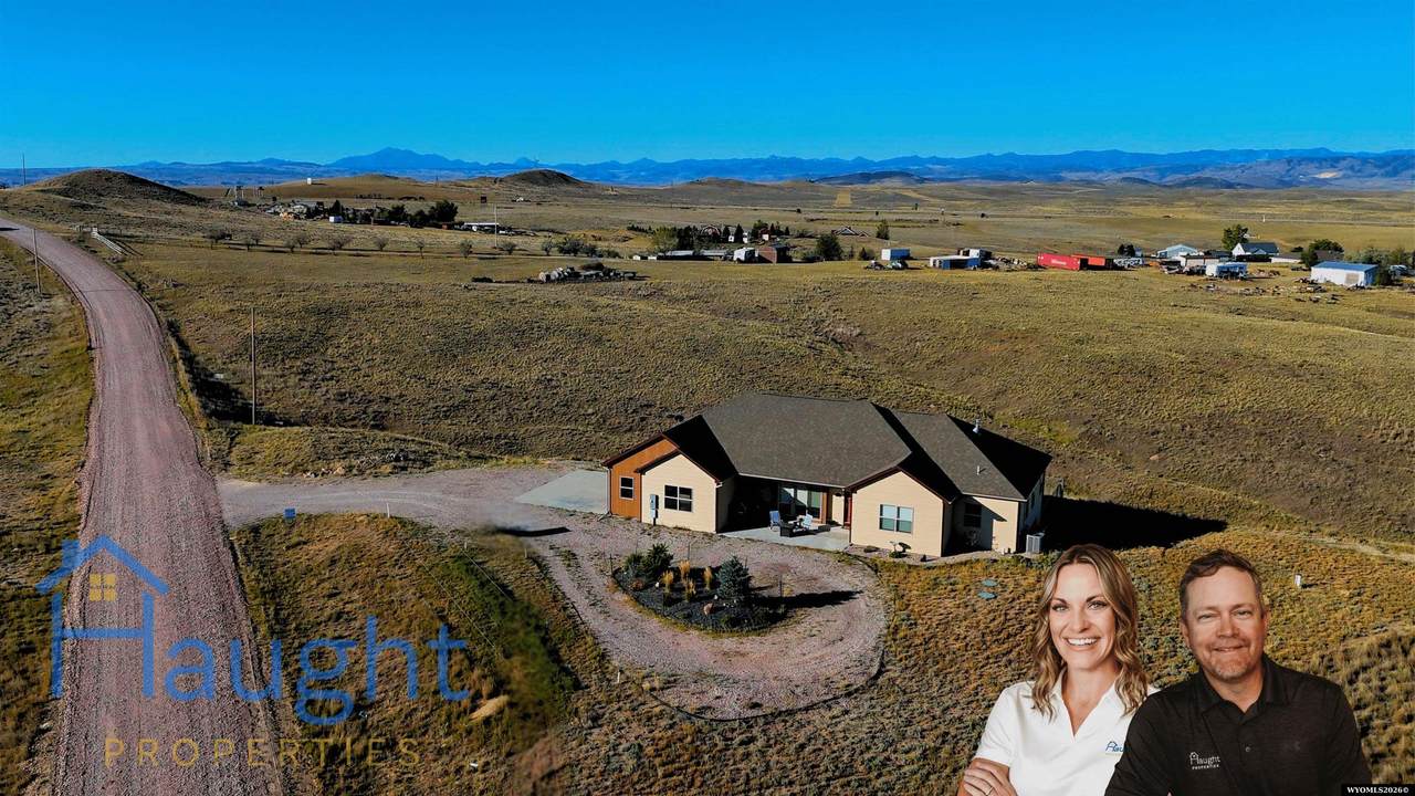 213 Dove Loop - Photo 1