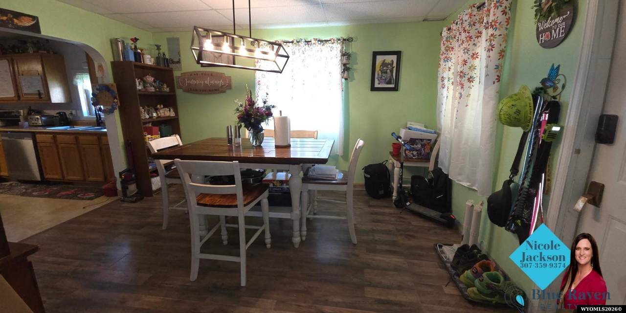 https://bt-photos.global.ssl.fastly.net/wyoming/1280_boomver_1_20264220-2.jpg