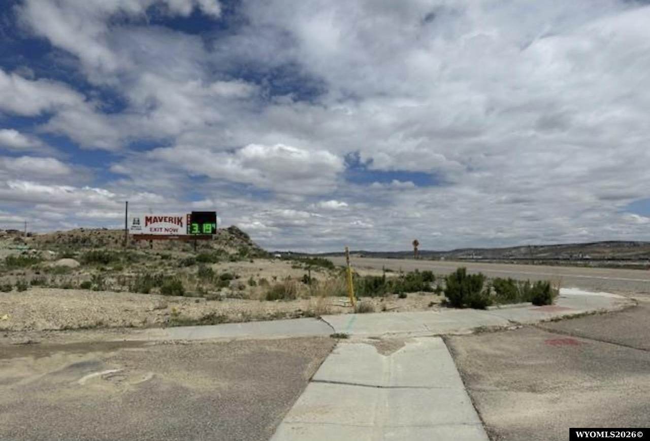 https://bt-photos.global.ssl.fastly.net/wyoming/1280_boomver_1_20264280-2.jpg