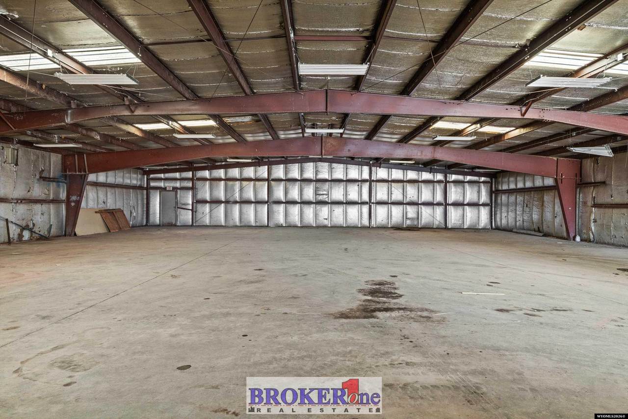 7712 Yellowstone Hwy - Photo 1