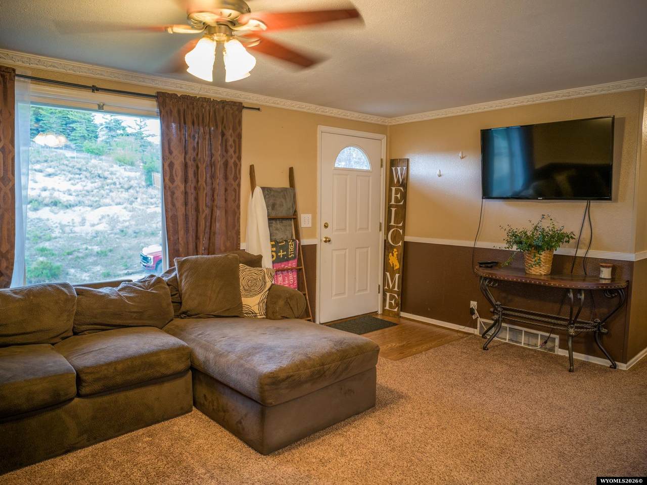 https://bt-photos.global.ssl.fastly.net/wyoming/1280_boomver_1_20264352-2.jpg