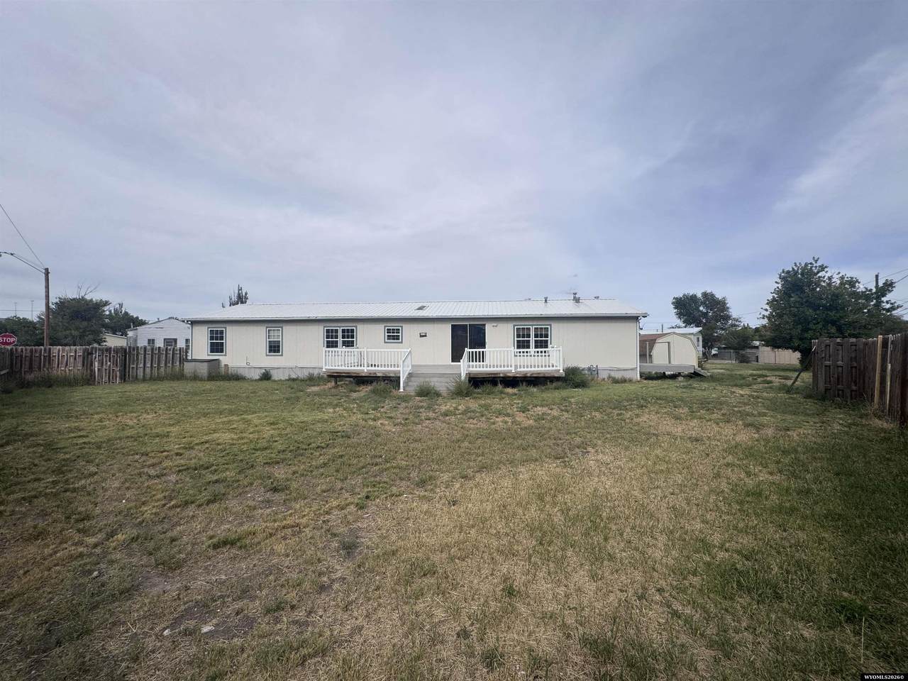 https://bt-photos.global.ssl.fastly.net/wyoming/1280_boomver_1_20264385-2.jpg