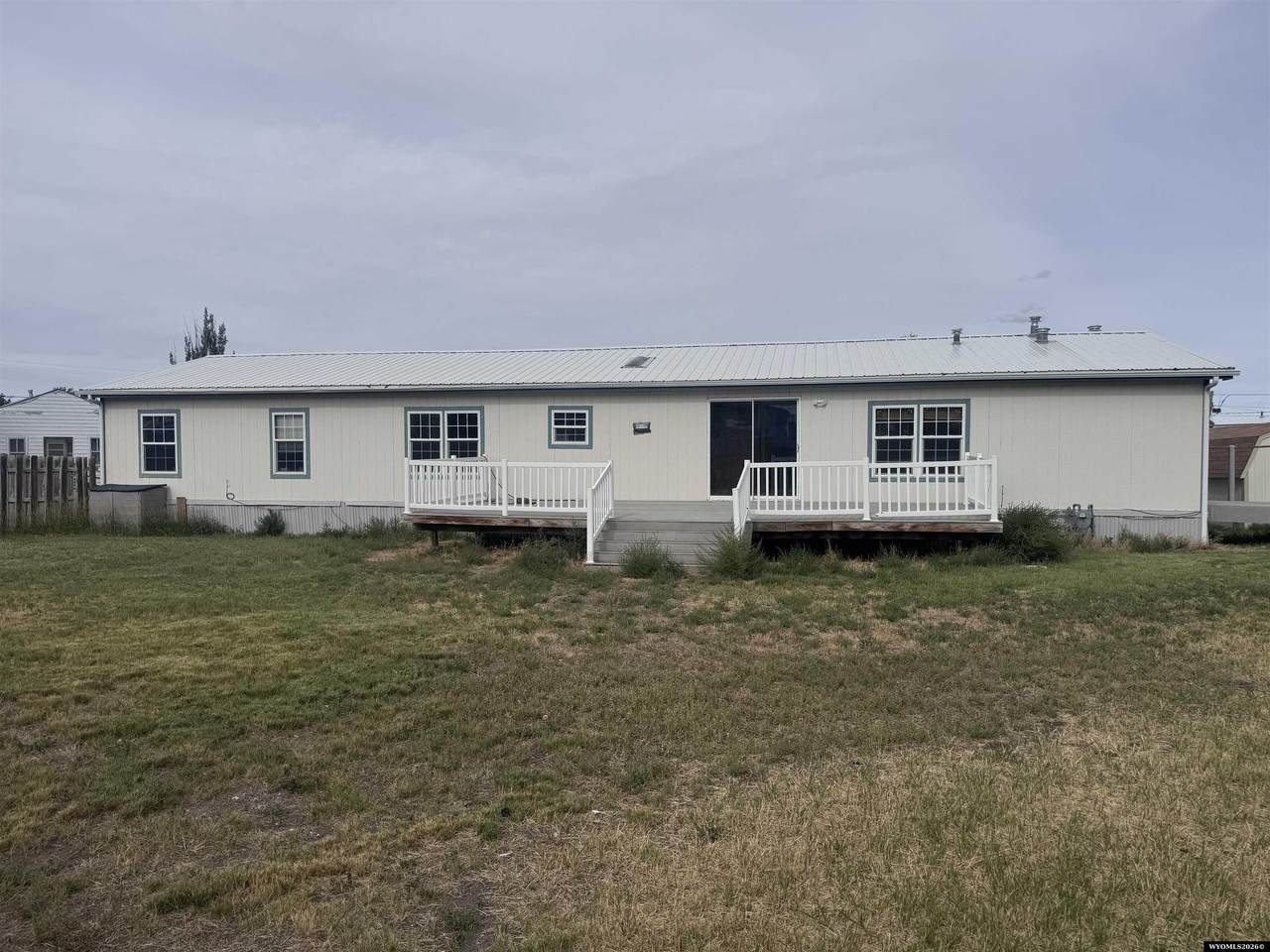 https://bt-photos.global.ssl.fastly.net/wyoming/1280_boomver_1_20264385-2.jpg